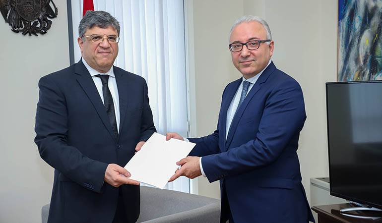 The newly appointed Ambassador of Tunisia presented the copy of his credentials to the Deputy Foreign Minister of Armenia
