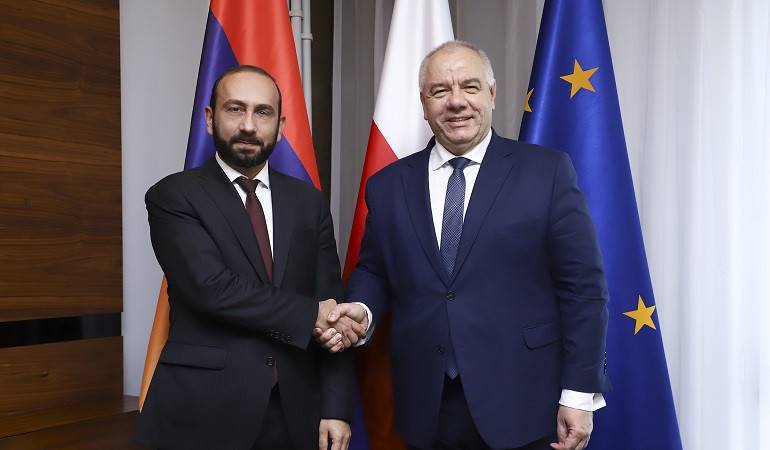 Meeting of the Foreign Minister of Armenia Ararat Mirzoyan with the Deputy Prime Minister of Poland Jacek Sasin