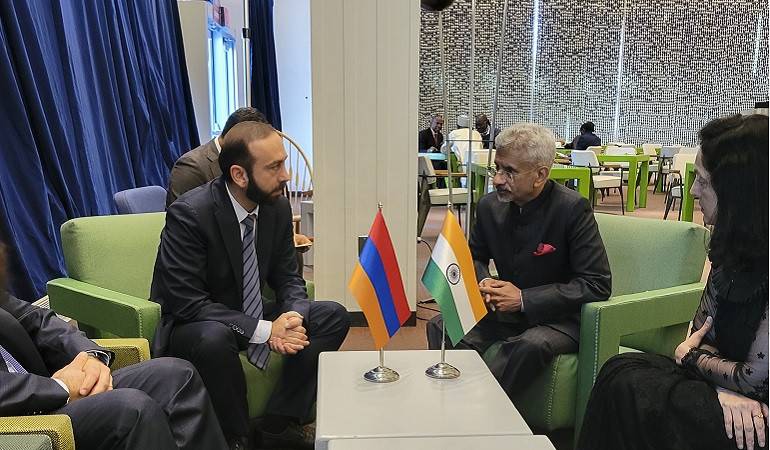 Meeting of Foreign Ministers of Armenia and India