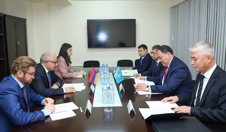 Քաղաքական խորհրդակցություններ Հայաստանի և Ղազախստանի արտաքին գործերի նախարարությունների միջև