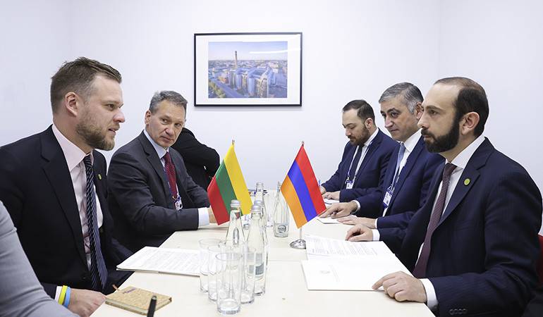 Meeting of the Foreign Ministers of Armenia and Lithuania