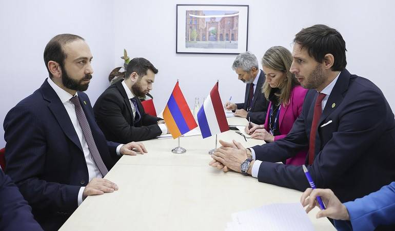 Հայաստանի և Նիդերլանդների ԱԳ նախարարների հանդիպումը