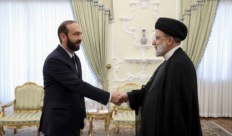 Meeting of the Minister of Foreign Affairs of the Republic of Armenia with the President of the Islamic Republic of Iran