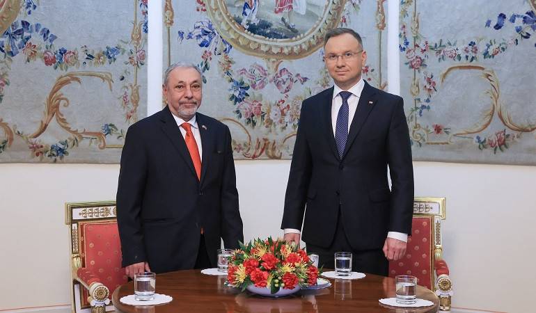 Ambassador of Armenia Alexander Arzoumanian presented his credentials to President of Poland Andrzej Duda