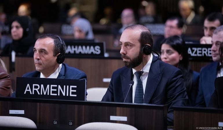 Ararat Mirzoyan, ministre des Affaires étrangères de la République d'Arménie, a participé à la 42e session de la Conférence générale de l'UNESCO