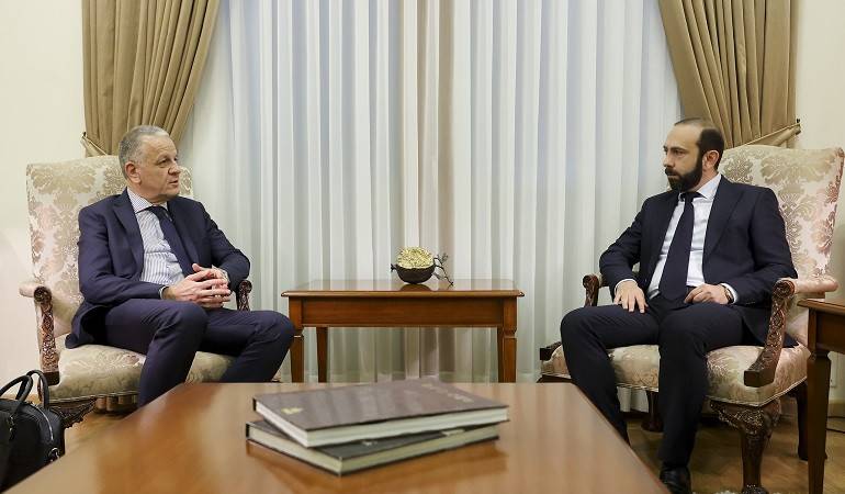 ՀՀ ԱԳ նախարարի հանդիպումը Հայաստանում Եվրոպական միության պատվիրակության ղեկավարի հետ
