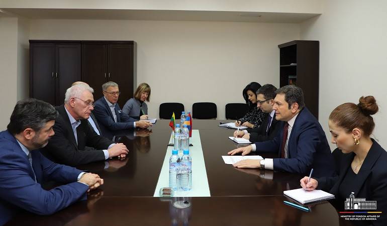 The meeting of the Deputy Foreign Minister of Armenia with the head of the Group for Inter-Parliamentary Relations with Armenia of the Seimas of Lithuania