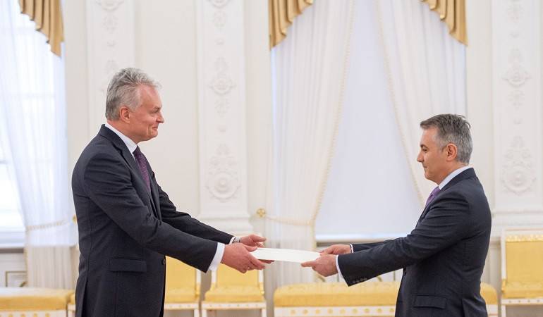 Ambassador of Armenia to Lithuania Ara Margarian presented his Letters of Credence to President of Lithuania Gitanas Nauseda