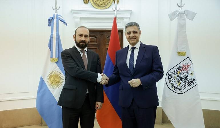 Встреча министра иностранных дел Республики Армения с главой правительства Буэнос-Айреса