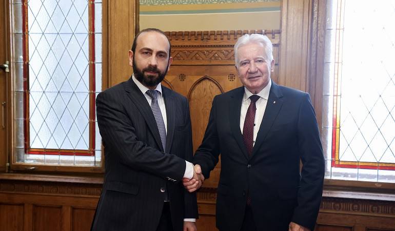 Встреча министра иностранных дел Республики Армения с вице-спикером Национального Собрания Венгрии