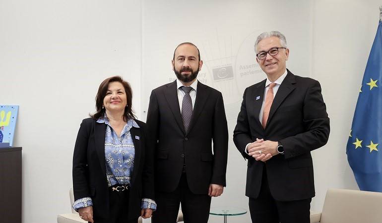 The meeting of the Minister of Foreign Affairs of Armenia with the President of PACE