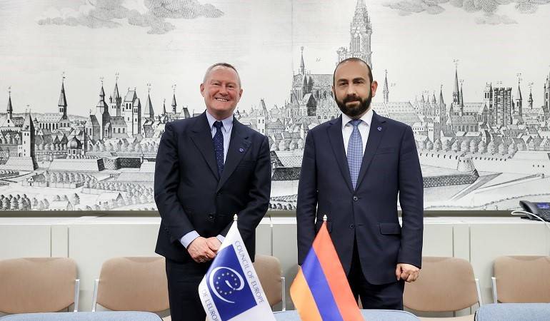 Meeting of the Foreign Minister of Armenia with the Commissioner for Human Rights of the Council of Europe