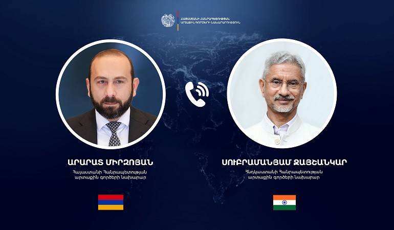 Phone conversation between Foreign Ministers of Armenia and India