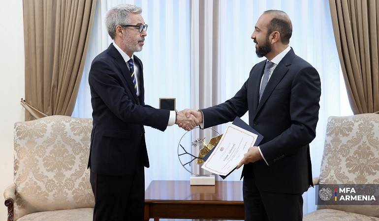 ՀՀ ԱԳ նախարարն ընդունել է Շվեդիայի դեսպանին առաքելության ավարտի կապակցությամբ