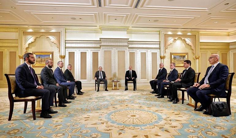 Press release following the meeting between Prime Minister of Armenia and President of Azerbaijan in Abu Dhabi