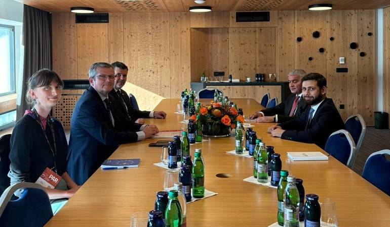 ՀՀ ԱԳ նախարարի տեղակալ Վահան Կոստանյանի հանդիպումը Լեհաստանի ԱԳՆ պետքարտուղար Մարչին Բոսացկիի հետ