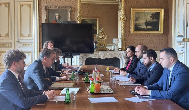 Քաղաքական խորհրդակցություններ Հայաստանի և Ֆրանսիայի ԱԳ նախարարությունների միջև