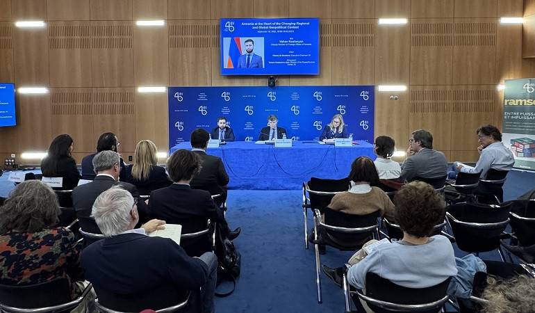Participation of the Deputy Minister of Foreign Affairs in the round-table held at the French Institute of International Relations