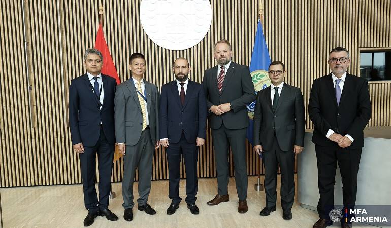 ՀՀ ԱԳ նախարարն այցելել է ՔԶԱԿ Քիմիայի տեխնոլոգիաների կենտրոն