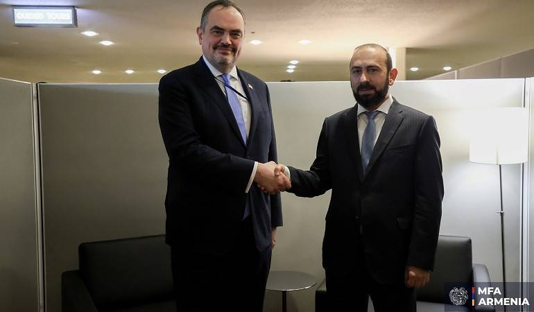 ՀՀ ԱԳ նախարարի հանդիպումն ԱՄՆ սպառազինությունների վերահսկման և միջազգային անվտանգության հարցերով պետքարտուղարի տեղակալի հետ