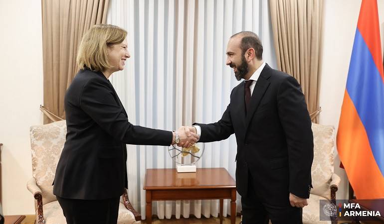 ՀՀ ԱԳ նախարարն ընդունել է ԱՄՆ դեսպանին առաքելության ավարտի կապակցությամբ