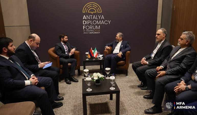 ՀՀ ԱԳ նախարարի տեղակալի հանդիպումը Իրանի ԱԳ նախարարի տեղակալի հետ