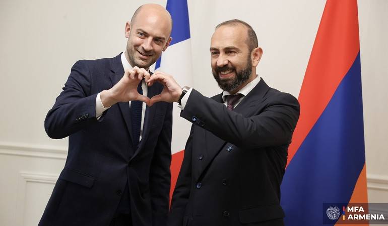 Հայաստանի և Ֆրանսիայի ԱԳ նախարարների հանդիպումը