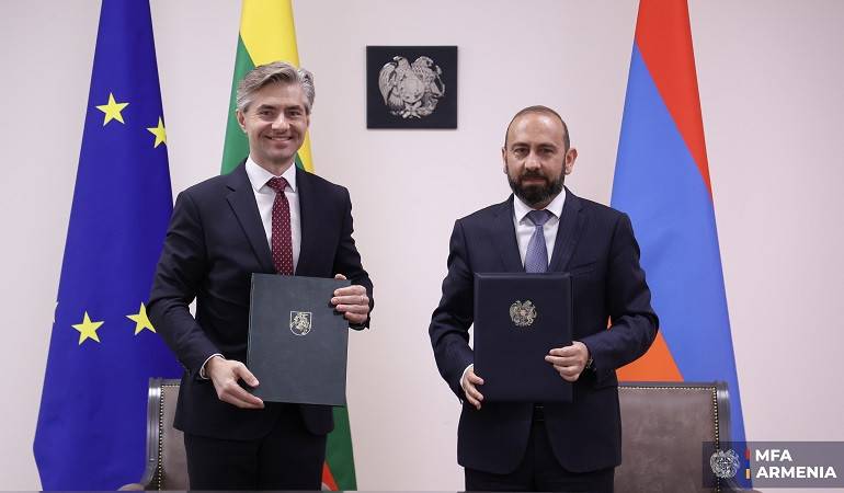 &laquo;Հայաստանի Հանրապետության և Լիտվայի Հանրապետության միջև ռազմավարական գործընկերության մասին&raquo; համատեղ հռչակագրի ստորագրում