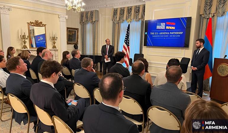 ՀՀ ԱԳ նախարարի տեղակալի հանդիպումն ԱՄՆ ուղեղային կենտրոնների ներկայացուցիչների հետ