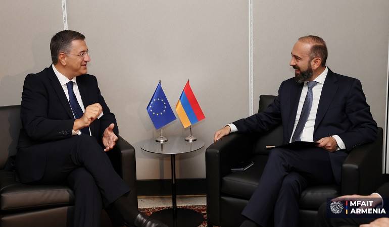 ՀՀ ԱԳՄԱ նախարարի և Կայուն տրանսպորտի և զբոսաշրջության հարցերով Եվրոպական հանձնակատարի հանդիպումը
