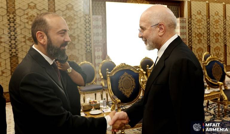 ՀՀ ԱԳՄԱ նախարարի հանդիպումն ԻԻՀ խորհրդարանի խոսնակի հետ