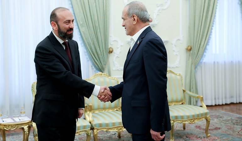 ՀՀ ԱԳՄԱ նախարարի հանդիպումը ԻԻՀ նախագահի հետ