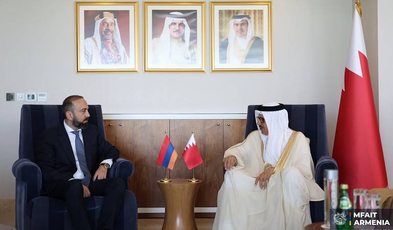 ՀՀ ԱԳՄԱ նախարարի հանդիպումը Բահրեյնի ԱԳ նախարարի հետ