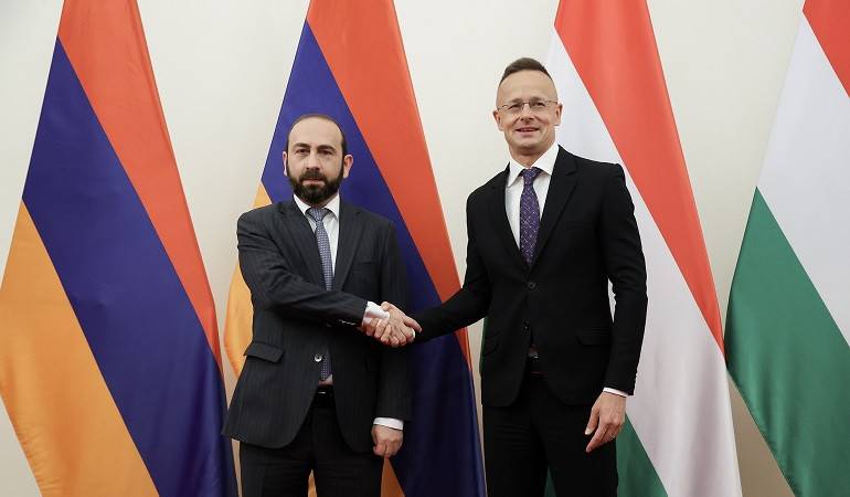 Встреча министров иностранных дел Армении и Венгрии