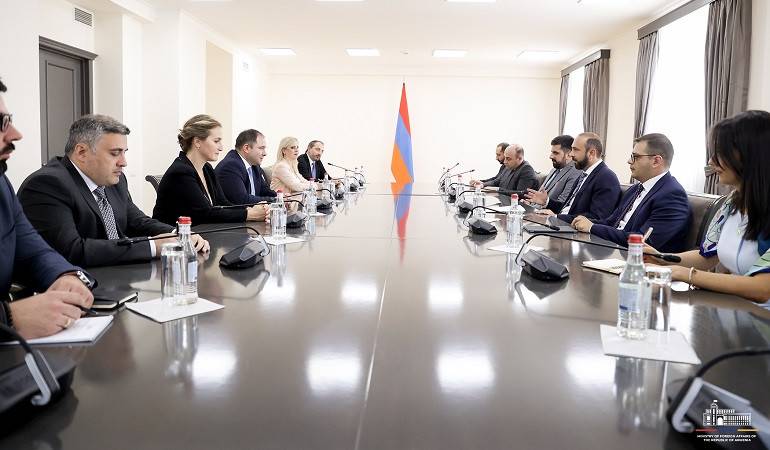 ՀՀ ԱԳ նախարարի և Վրաստանի խորհրդարանի արտաքին հարաբերությունների հանձնաժողովի նախագահի հանդիպումը