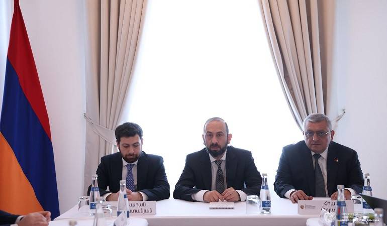 Արաբական երկրներում ՀՀ դիվանագիտական ներկայացուցչությունների ղեկավարների հավաքը Մասկատում