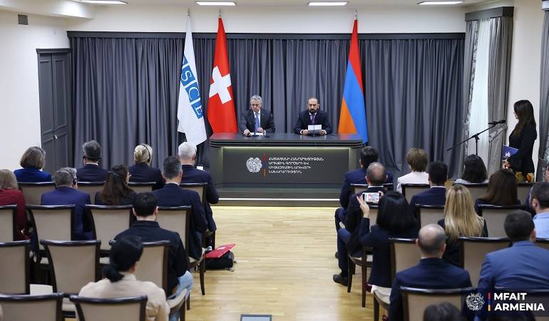 ՀՀ ԱԳՄԱ նախարարի և ԵԱՀԿ գործող նախագահ, Շվեյցարիայի Համադաշնության փոխնախագահ և արտաքին գործերի դաշնային դեպարտամենտի ղեկավարի համատեղ մամուլի ասուլիսը