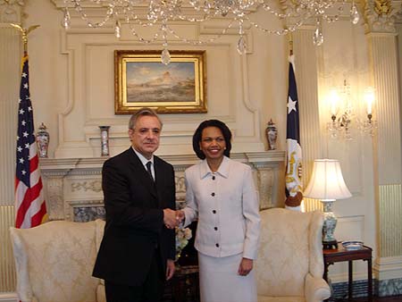 Foreign Minister Oskanian Concludes Washington Visit
